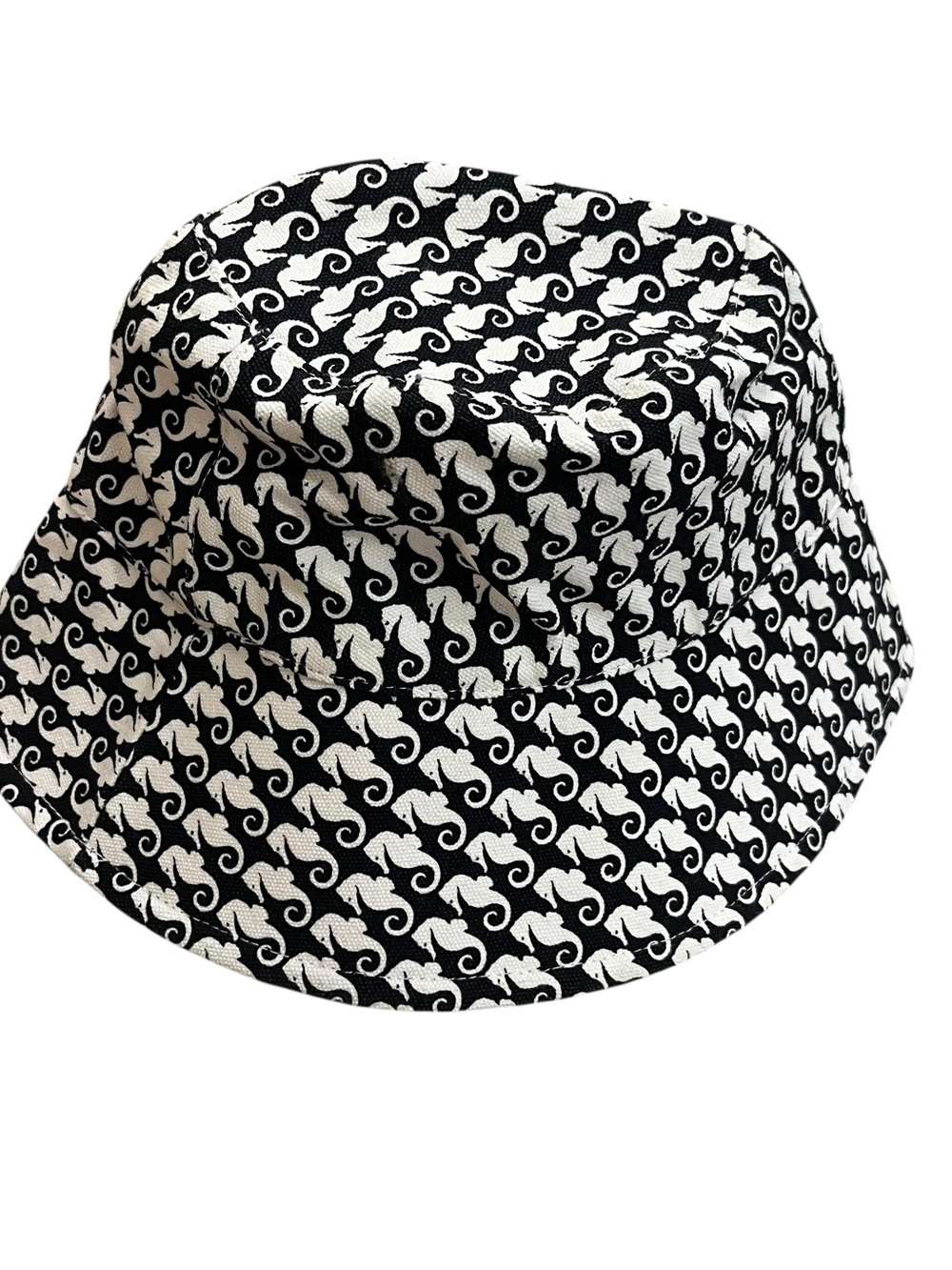Talbots navy white seahorse bucket hat women’s